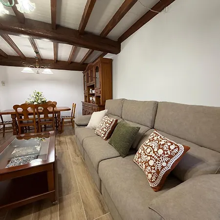 Casa Mayucu * Celis
